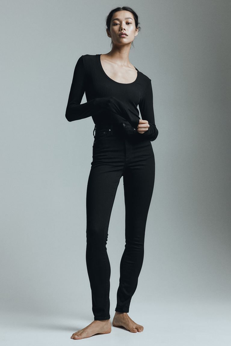 Shaping Skinny High Jeans - Black - Ladies | H&M GB | H&M (UK, MY, IN, SG, PH, TW, HK)