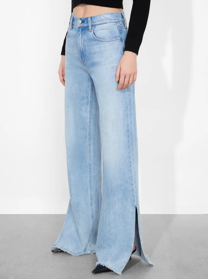WEEZY SLIT JEAN | Alice + Olivia