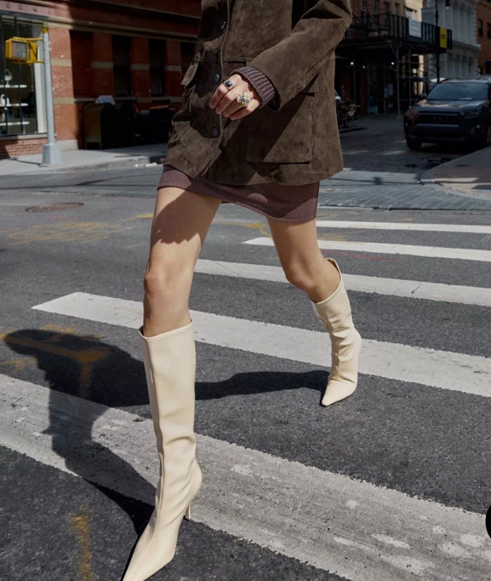 Zara boots 30% off

#LTKSaleAlert #LTKootd #LTKSeasonal