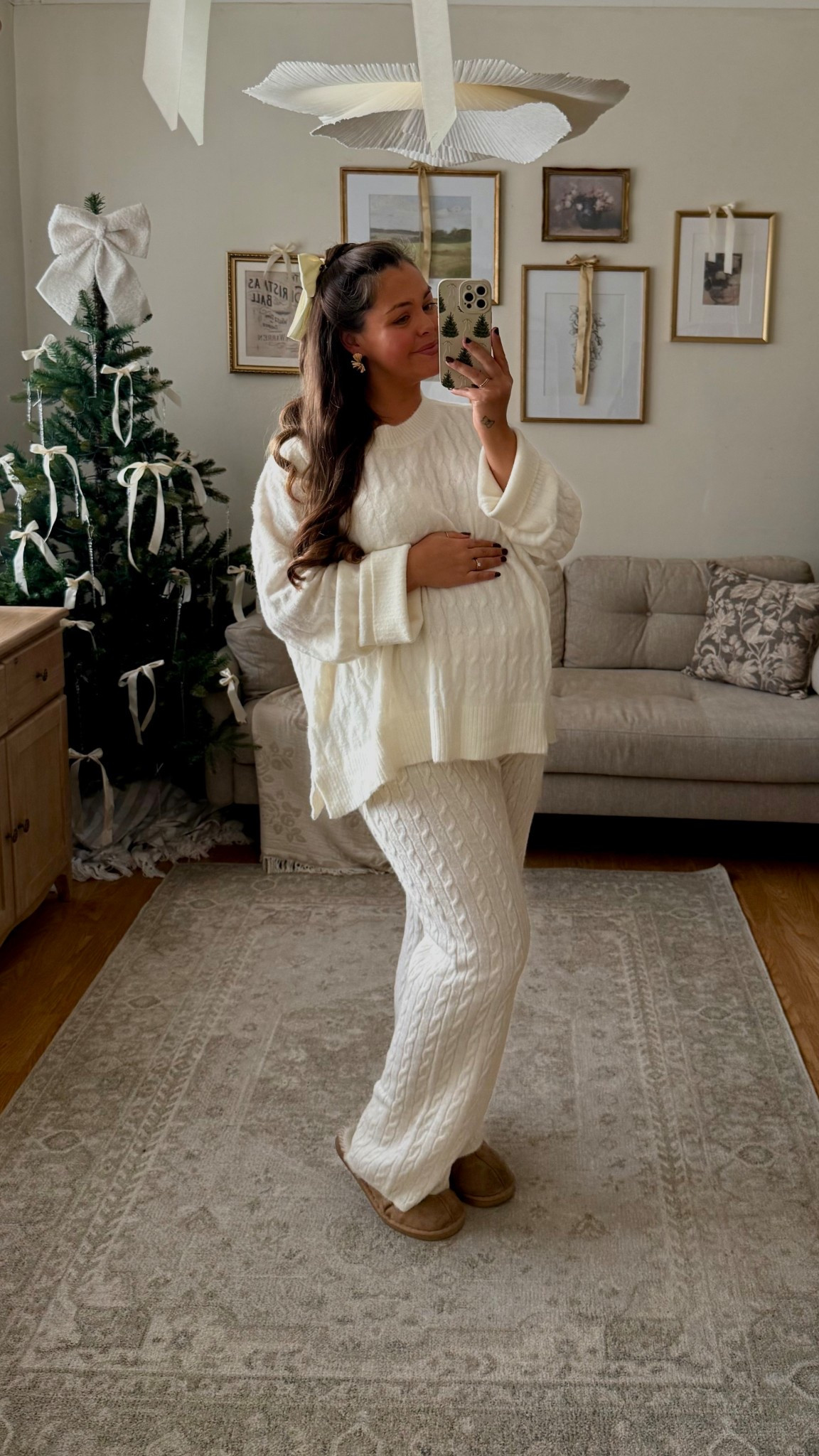 Cosy outfit ✨🤍 winter look 

#LTKwinter #LTKmidsize #LTKfestive