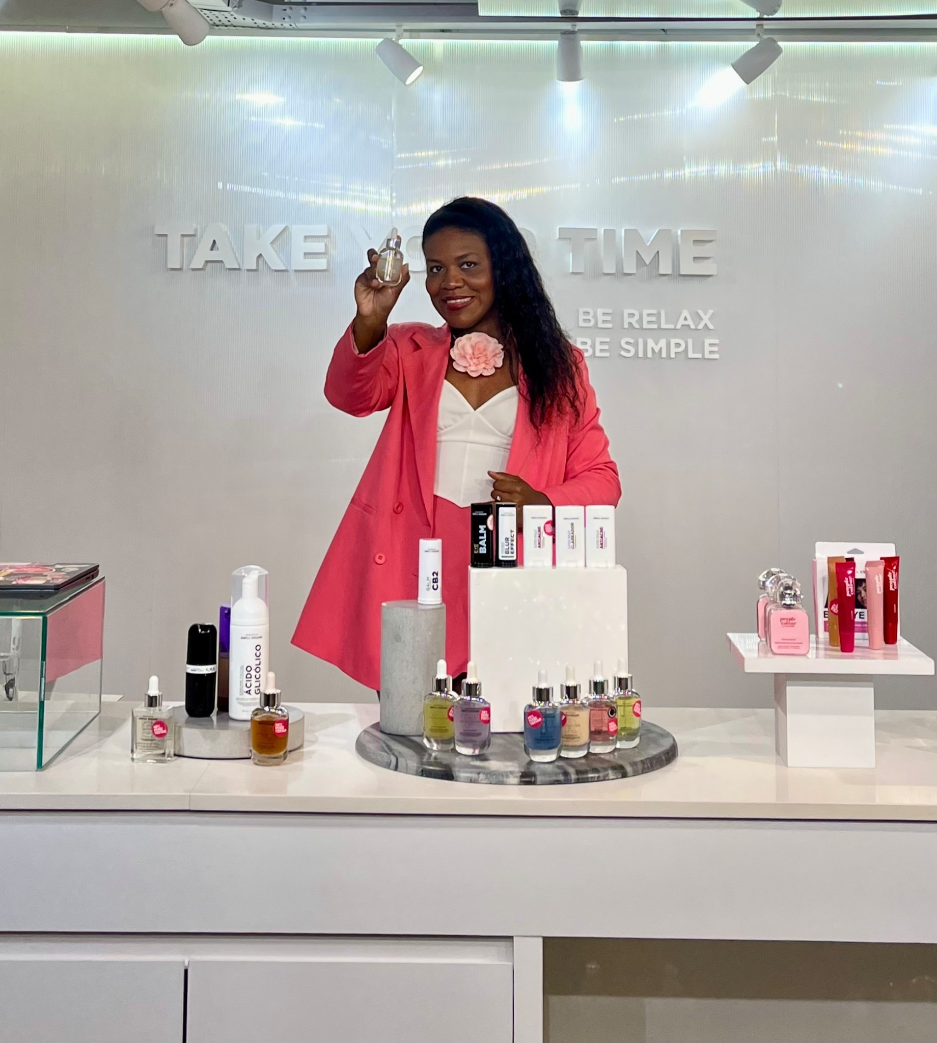 Os produtos da SIMPLE Organic são Clean Beauty. Feitos com ativos naturais para não agredirem a sua pele. 🤌🏾💚

#LTKbeleza