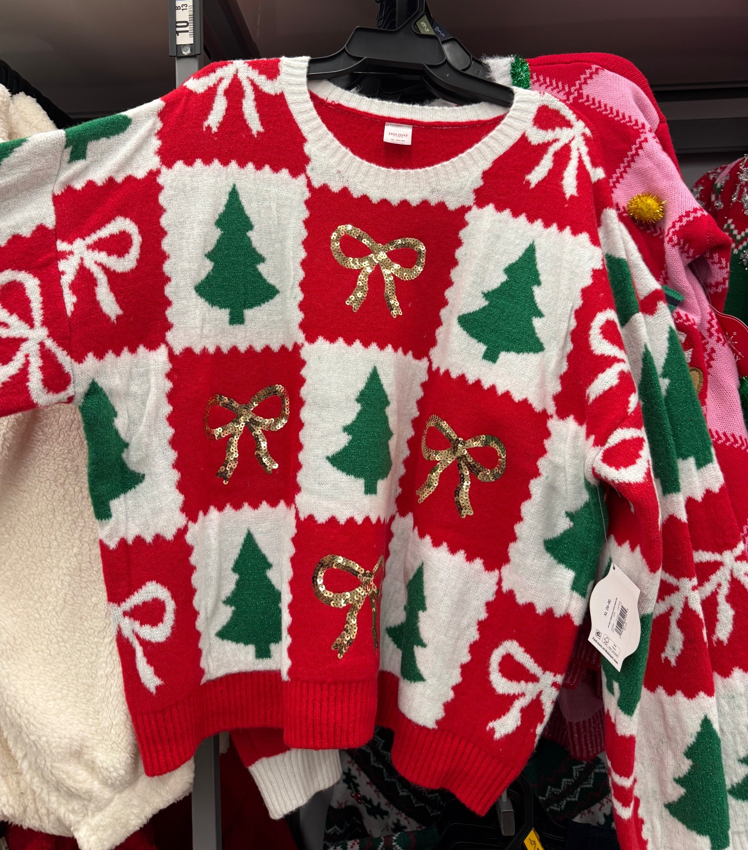 Holiday Finds! Walmart with the win! 

Christmas sweater | holiday fashion | Walmart 

#LTKHoliday #LTKFindsUnder50 #LTKSeasonal