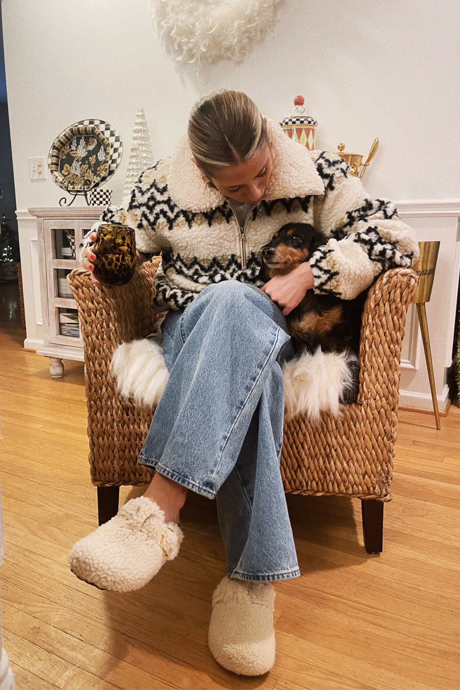 Coziest Christmas outfit

#LTKSeasonal #LTKFindsUnder100 #LTKStyleTip