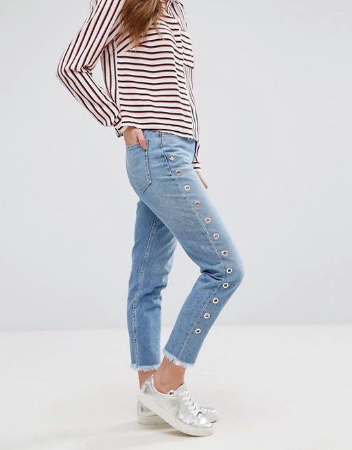 New Look - Jean mom avec œillets fantaisie sur les côtés | ASOS FR