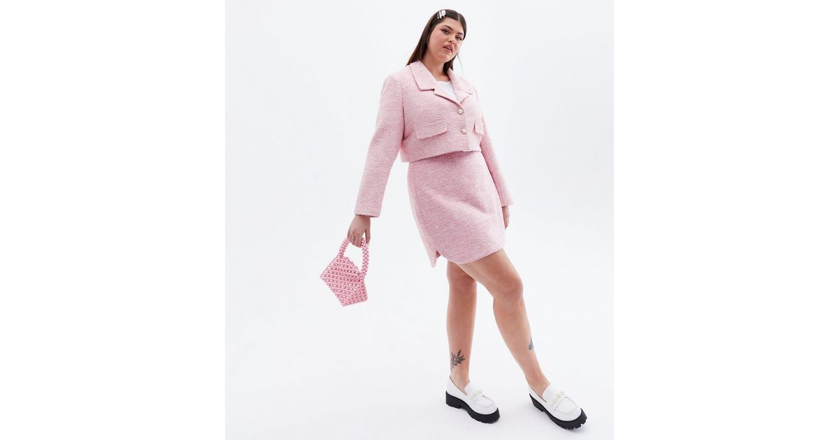 Too Cute for Words Curves Pink Mini Skirt
						
						Add to Saved Items
						Remove from Saved... | New Look (UK)