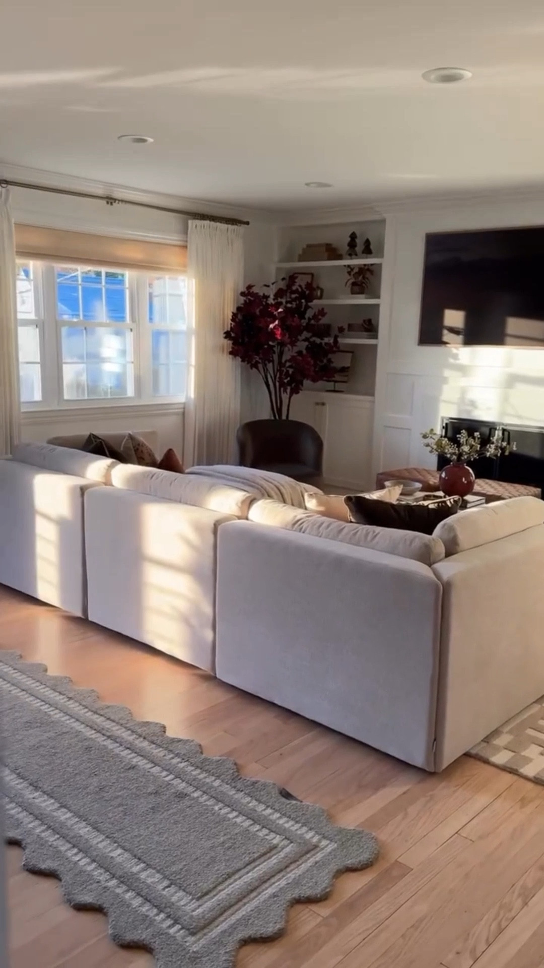 I finally found the one 🤍

My new Bella Sectional from @bellamia.collections has truly transformed our living room. It’s soft, spacious, and unbelievably cozy. The linen color looks so chic and elevated, and the best part? It’s modular, washable, and super easy to assemble.

I paired it with the matching storage ottoman, which not only completes the look but also hides all our cozy throws and extra pillows (a total mom win 😅).



#modernorganichome #neutraldecor #bellamiacollections #modularsofa #livingroominspo #cozyhomevibes #designerlookforless

#LTKStyleTip #LTKSaleAlert #LTKHome