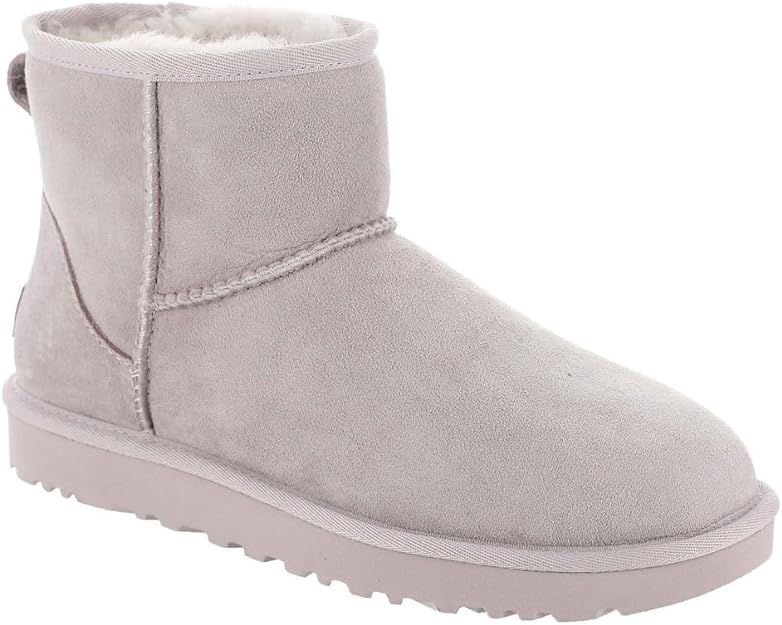 UGG Women's Classic Mini li | Amazon (US)