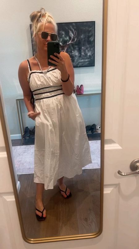 ✨Tap the bell above for daily elevated Mom outfits.

White dress, contrasting black and white, Perfect for brunch, church, showers, vacation, resorts. 10/10.

"Helping You Feel Chic, Comfortable and Confident." -Lindsey Denver 🏔️ 

  #over45 #over40blogger #over40style #midlife  #over50fashion #AgelessStyle #FashionAfter40 #over40 #styleover50 #styleover40 midsize fashion, size 8, size 12, size 10, outfit inspo, maxi dresses, over 40, over 50, gen X, body confidence


Follow my shop @Lindseydenverlife on the @shop.LTK app to shop this post and get my exclusive app-only content!

#liketkit #LTKMidsize #LTKOver40 #LTKFindsUnder50
@shop.ltk
https://liketk.it/4KFpO