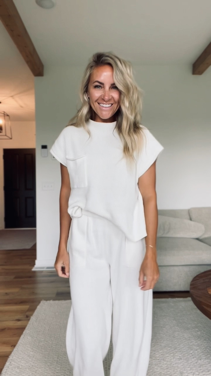 Here to break the no white after Labor Day rule 🙌🏻 my go-to cozy matching set I could live in!

size small 

#LTKStyleTip #LTKSeasonal #LTKFindsUnder50