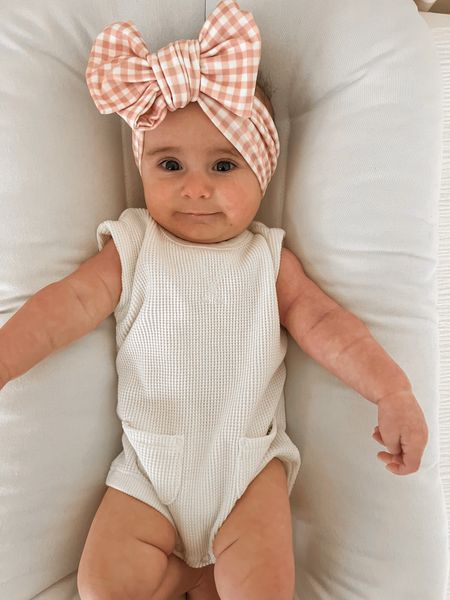 Walmart baby romper 
Baby bow from milkyknots code : indie 
Babygirl outfit
babyoutfit 
genderneutralbabyoutfit 
babyfit 
walmartfashion 
Baby bows 

#LTKstyletip #LTKkids #LTKbaby