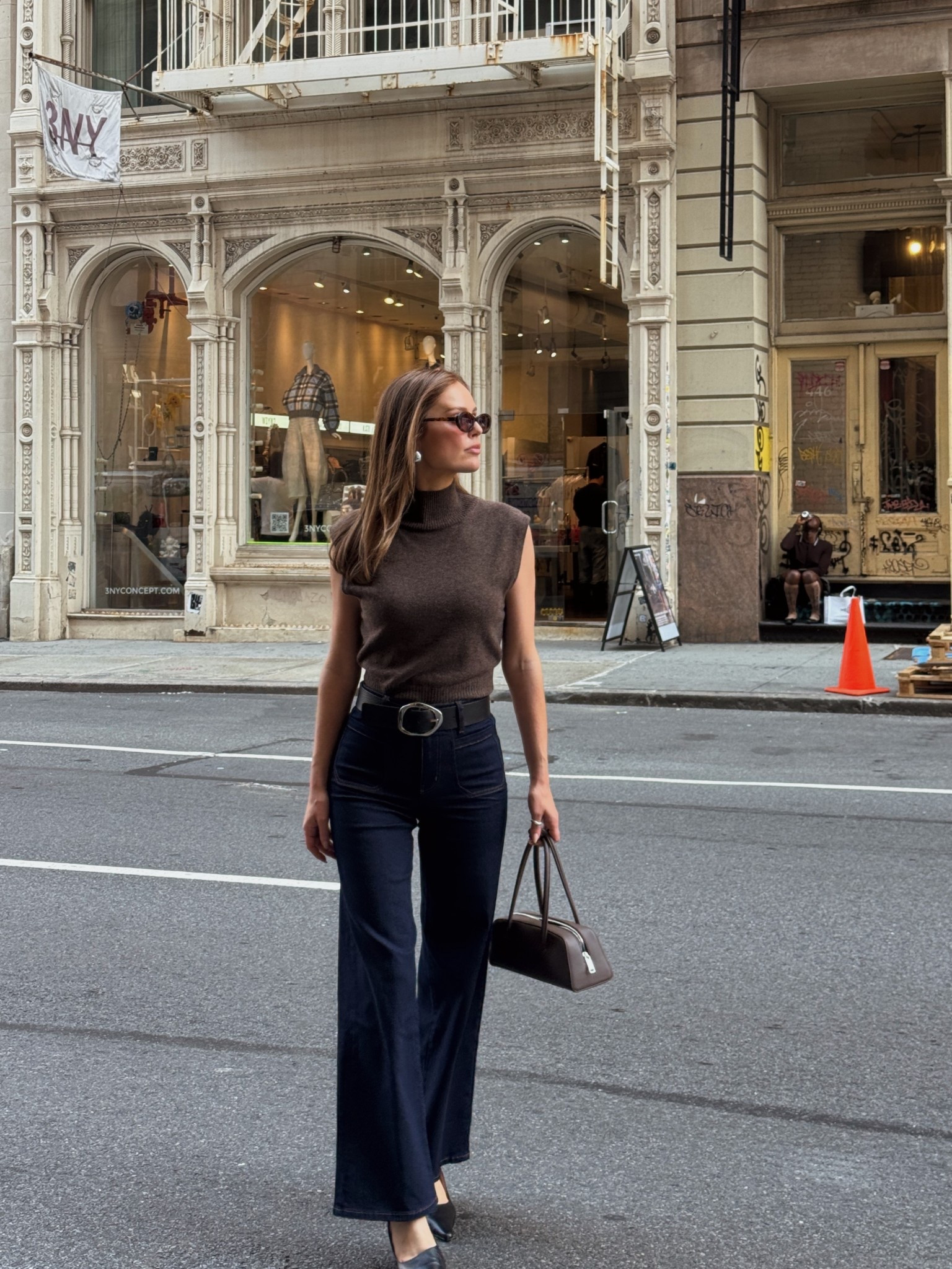 Frame jeans fit tts! Lots of stretch 