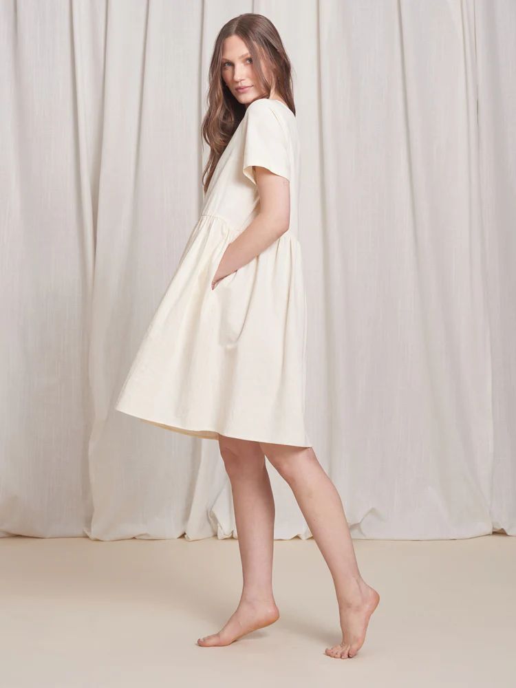 Nico Dress 2.0 Crinkle Cotton Birch | Tradlands