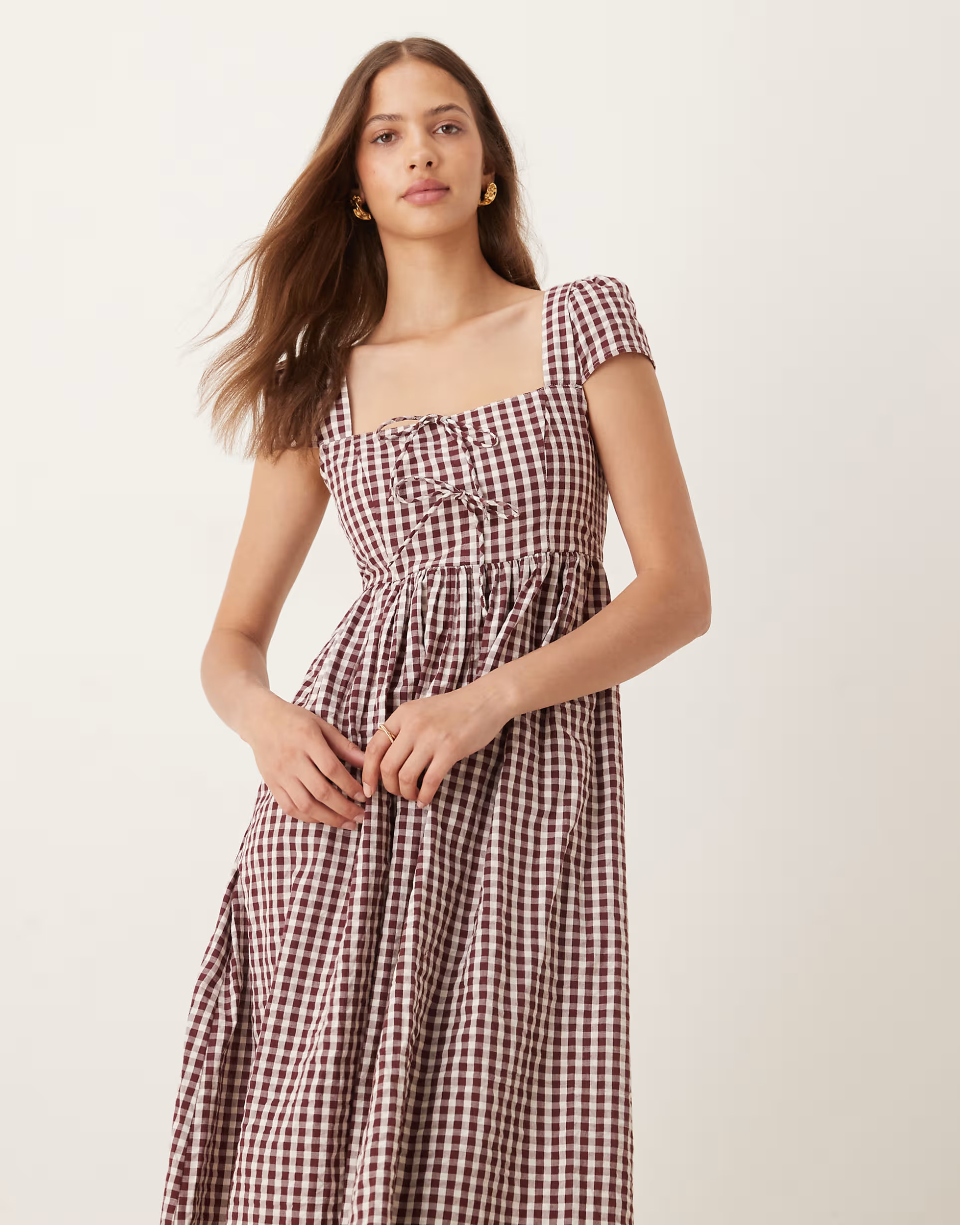 Nobody's Child Heidi square neck midi dress in brown gingham | ASOS (Global)