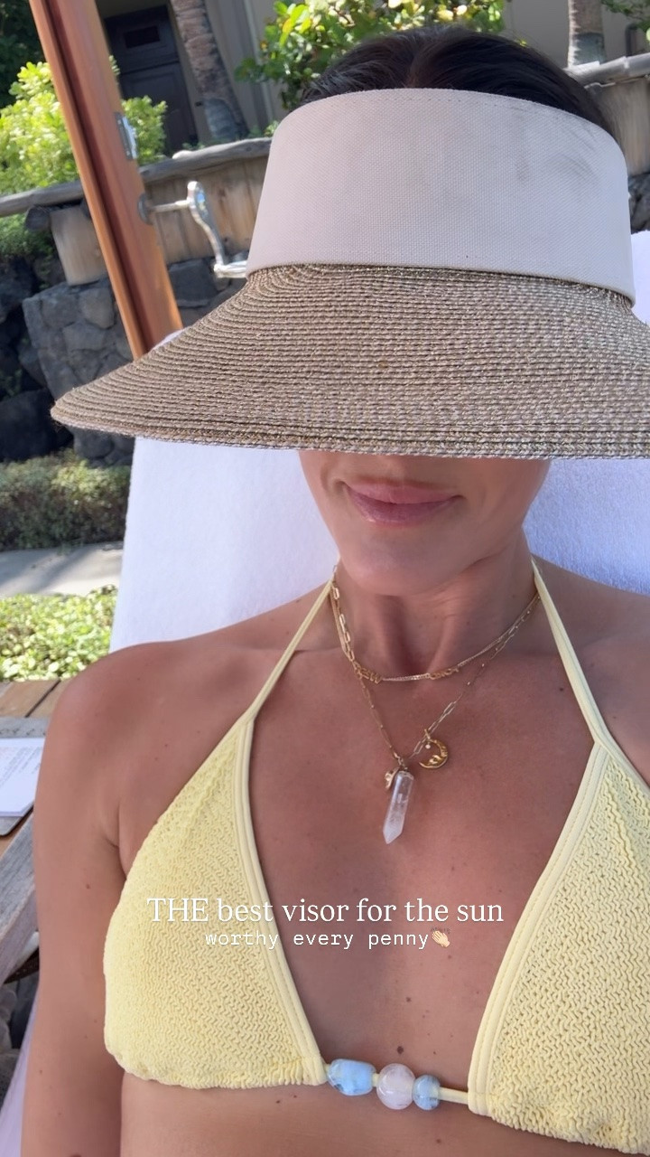 The best straw visor for the sun!! Worth every penny 👏🏻☀️

Pool
Summer
Vacation
Resort

#LTKSeasonal #LTKOver40 #LTKSwim