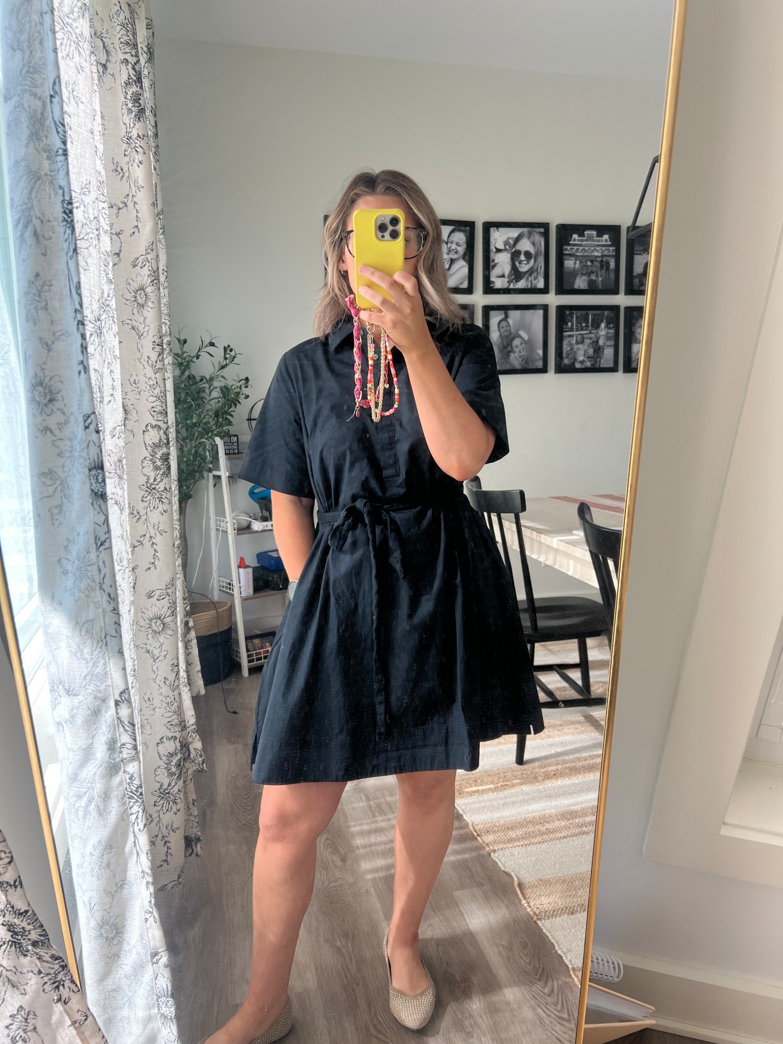 Old navy workwear dress 

5’3 / size small

#LTKSaleAlert #LTKSummerEdit #LTKMidsize