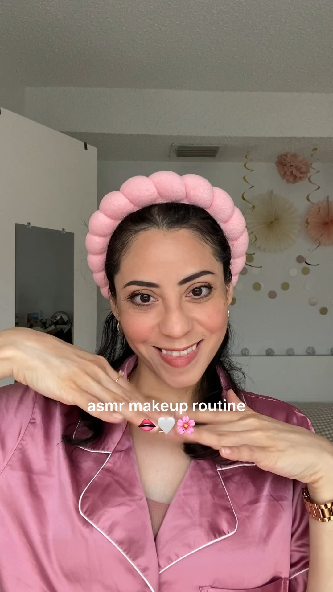 Asmr morning grwm 🤍 easy going out makeup 

#asmr #grwm #morningroutine #makeup #crueltyfree #explore
Asmr makeup routine, satistying asmr reels, grwm morning, that girl morning routine, organized aesthetic, lifestyle reels, asmr morning routine for work, productive morning inspo, daily mini vlog, neutral style, self care, clean girl, glow up, cruelty free beauty, vegan products, grwm reels, natural look, weekend grwm, spring summer ready, mini vlog

#LTKBeauty #LTKSummerEdit #LTKFindsUnder50