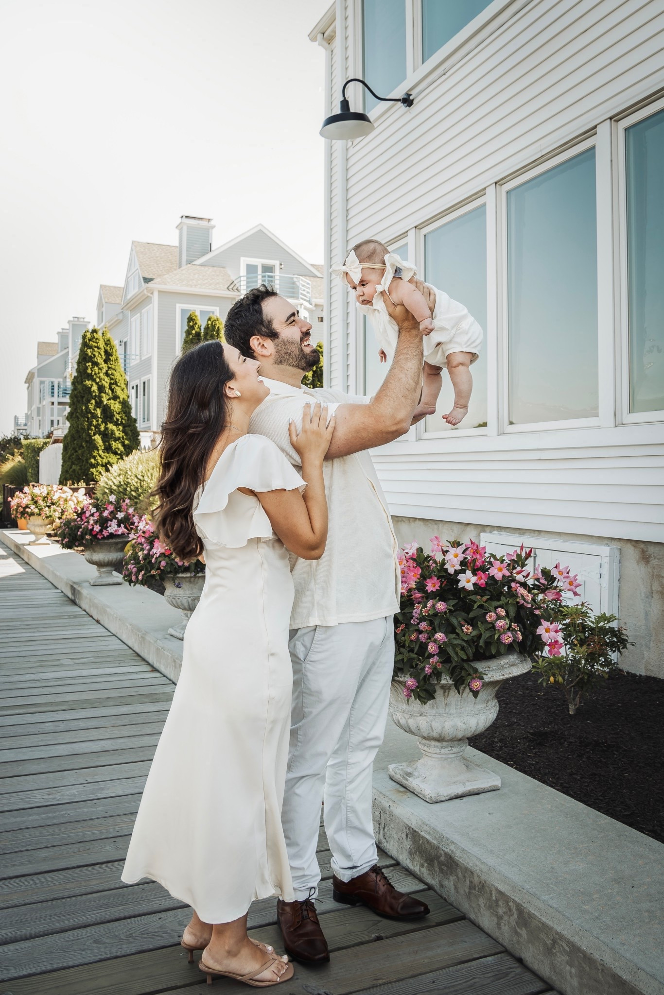 Family photo outfits , neutral outfits for the family #amazonfashion #familyphotos #familyoutfits

#LTKFamily #LTKFindsUnder50 #LTKBaby