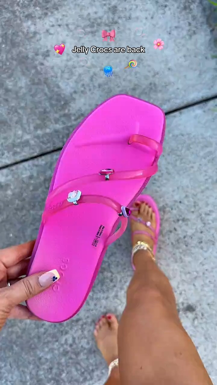 Crocs jelly Miami sandals are back! #crocs #crocssandals #crocsjellysandals #dealsforyoudays #summersandals #ad @Crocs  

 #LTKootd #LTKSwim #LTKTravel