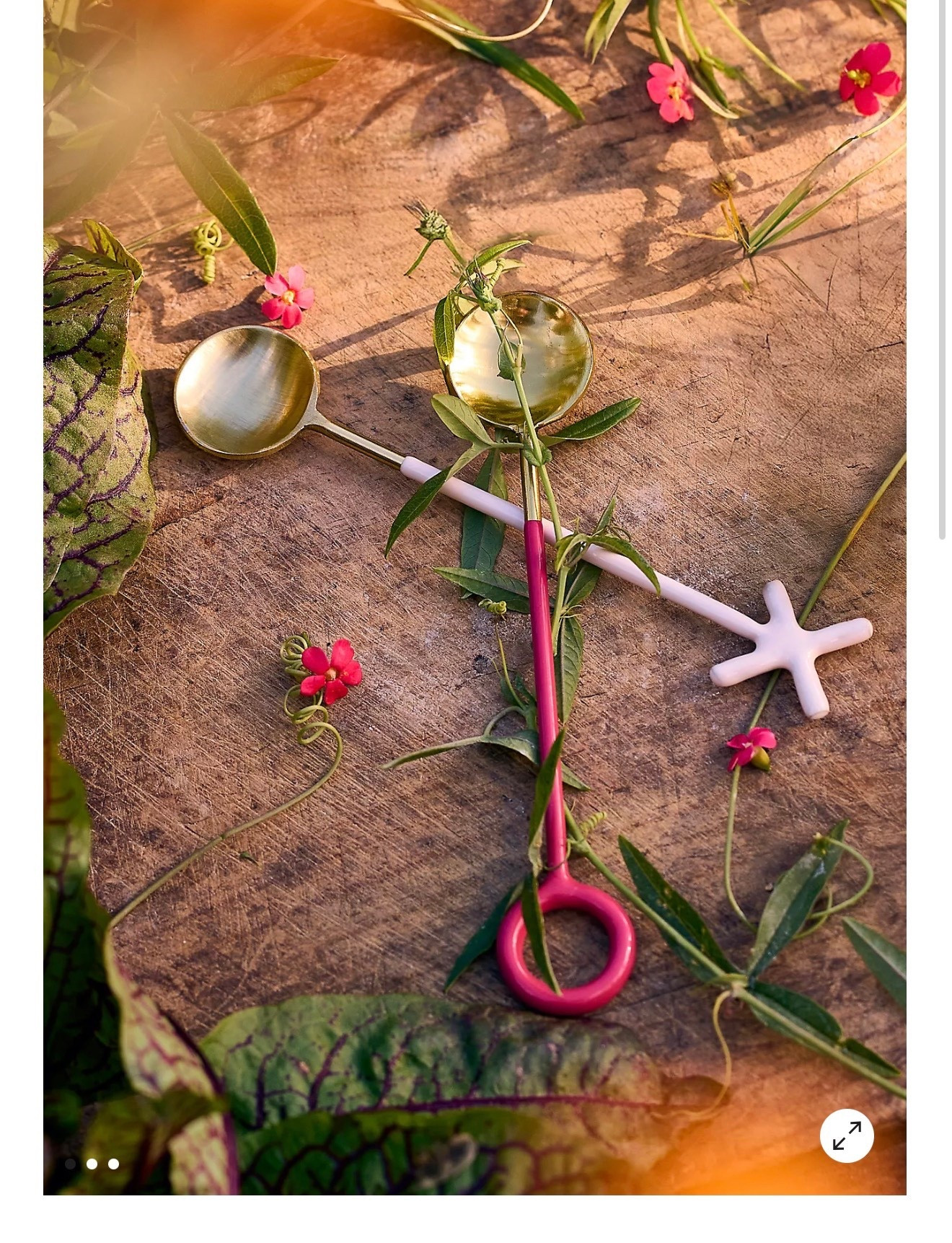 XOXO Spoons, Set of 4

A charming addition to your Valentine’s Day table, these sweet spoons are topped off with colorful handles that spell out XOXO.

#LTKHoliday #LTKSeasonal #LTKHome