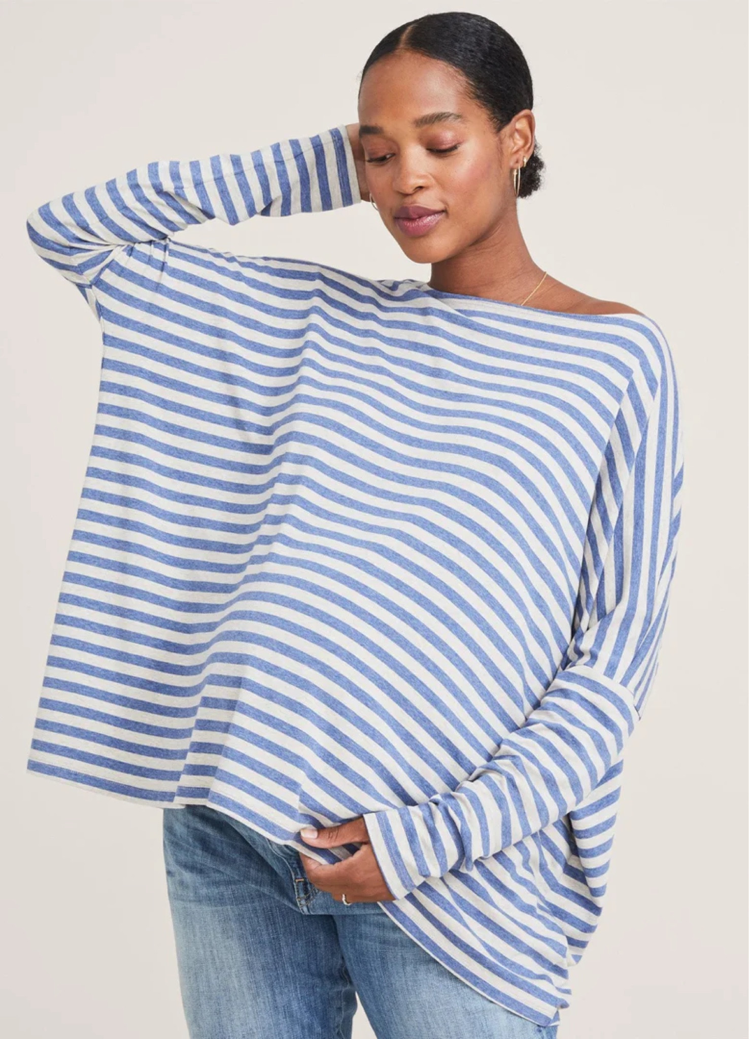 My Hatch go-tos and some wishlist items! This bra is THE BEST and comfiest I’ve ever had, keeping that postpartum, and the leggings are definitely ULTRA soft. I love the striped top too, it’s a wardrobe staple. Itching to get my hands on the jumpsuit and try their beauty products too. #Maternity

#LTKbump #LTKfamily