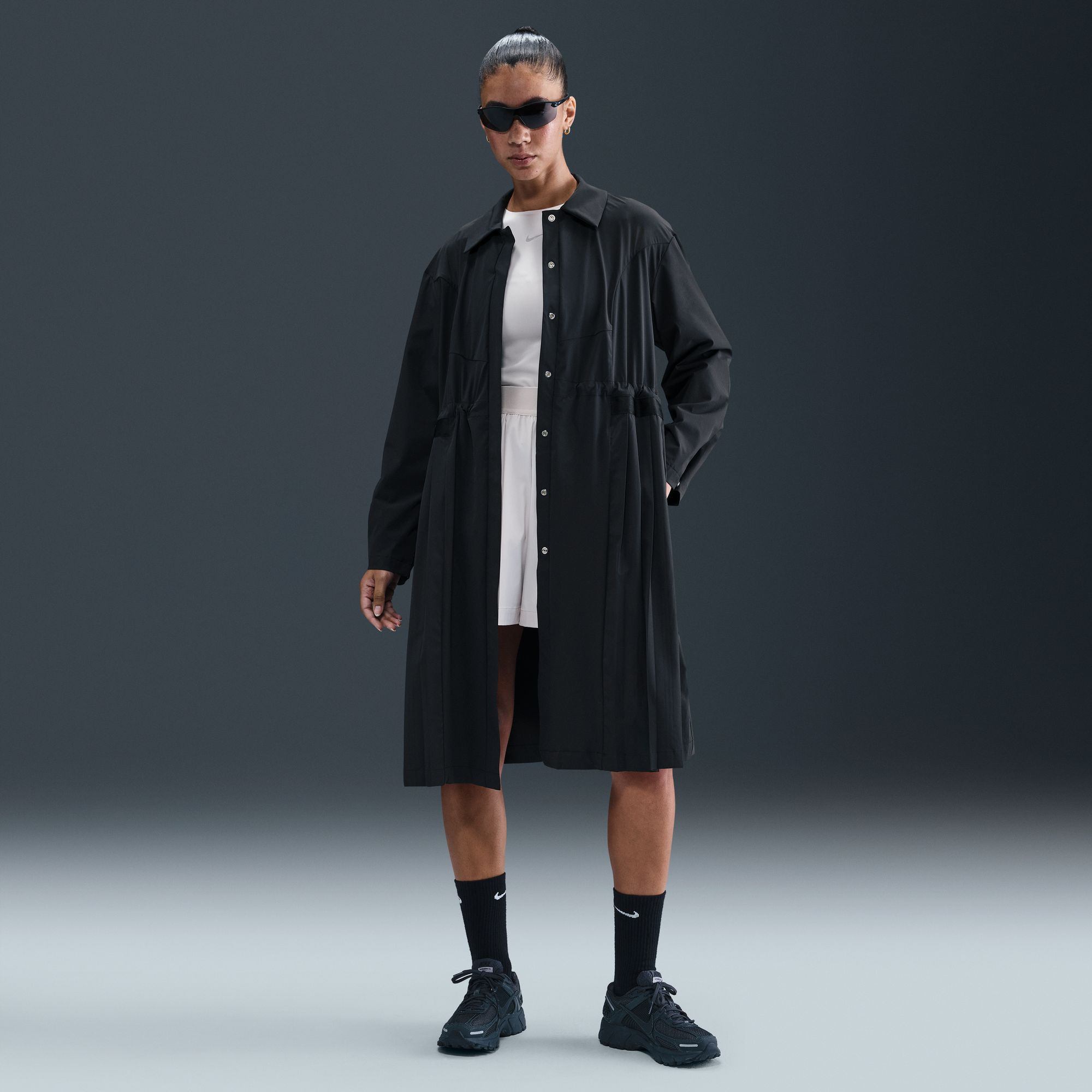Nike Women's 24.7 PerfectStretch Dri-FIT Oversized Trench Coat, Large, Black | DICK'S Sporting Goods
