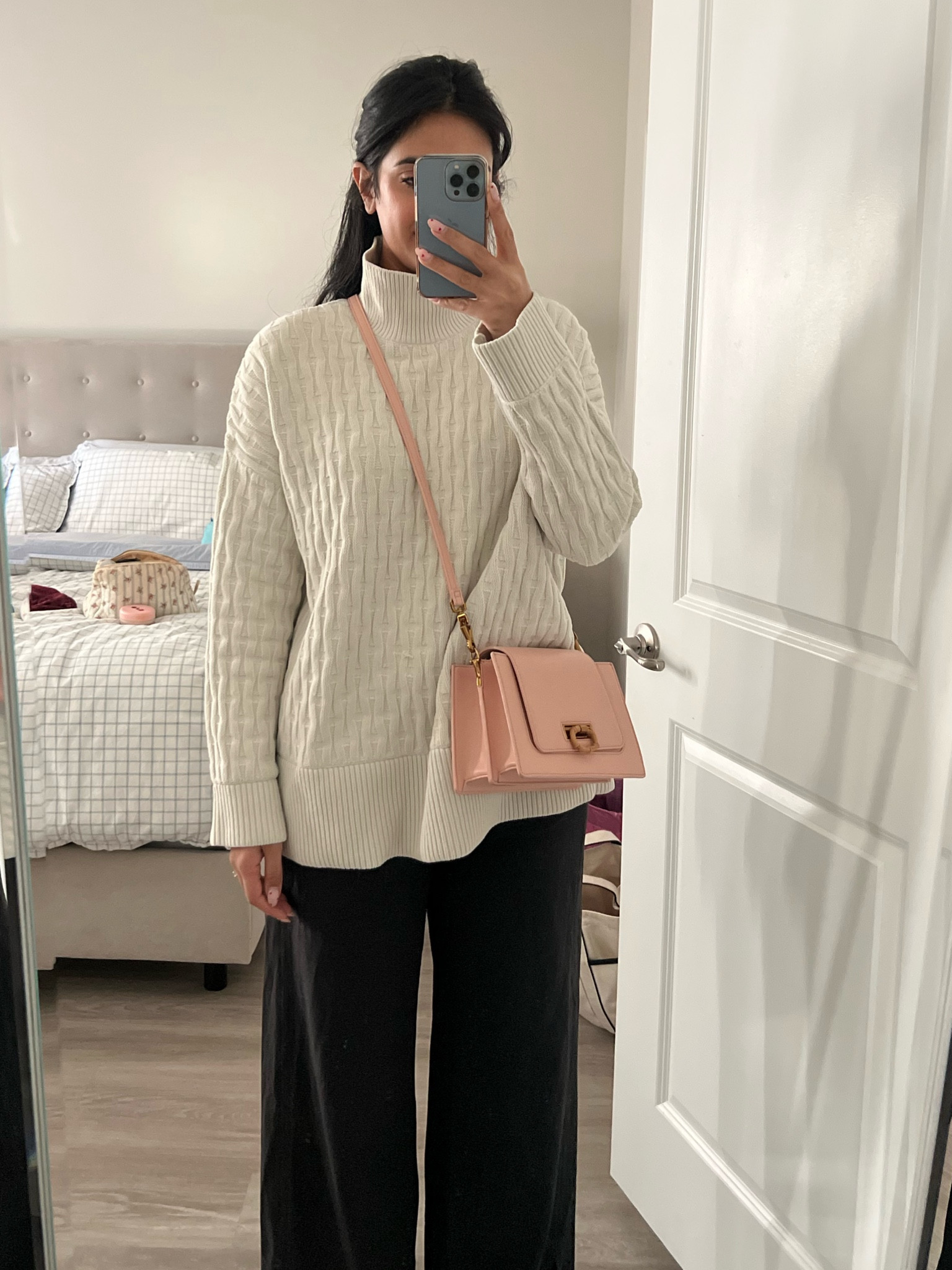 Cozy and casual 

#LTKSeasonal #LTKSpringSale #LTKstyletip
