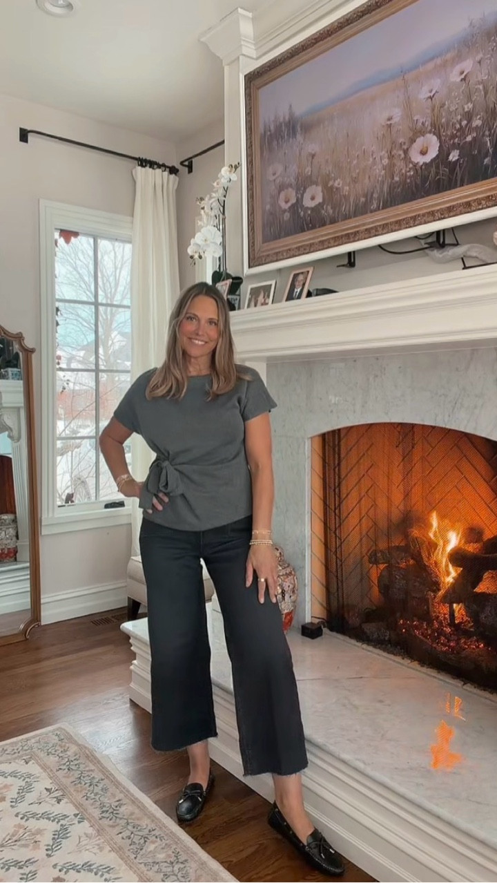 The most flattering jeans and top it off with a wrap tie ruched top and it’s a winner of a fit. 



#LTKgrwm #LTKootd #LTKOver40