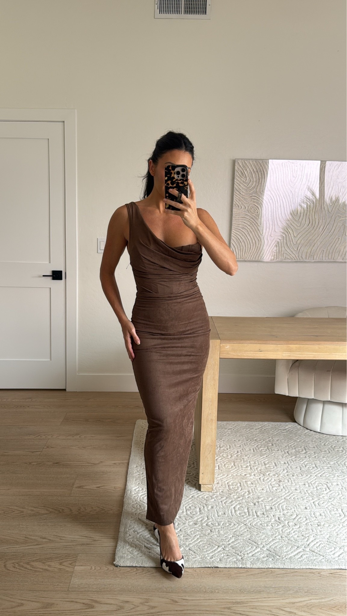Which dress should I wear for anniversary dinner?! This one is @jluxlabel // size XS suede midi dress.