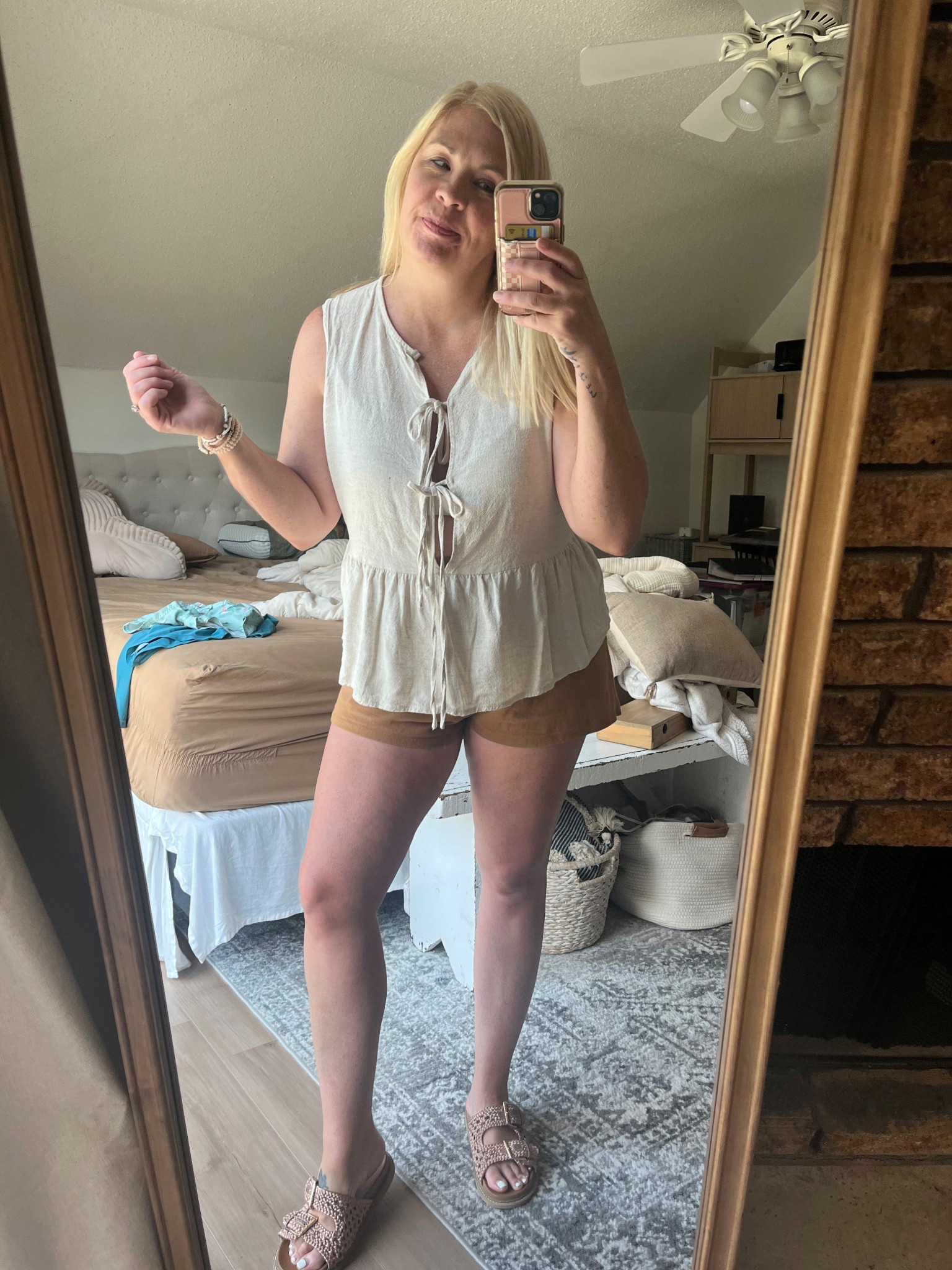 Cute and comfy summer outfit 

#LTKMidsize #LTKSeasonal