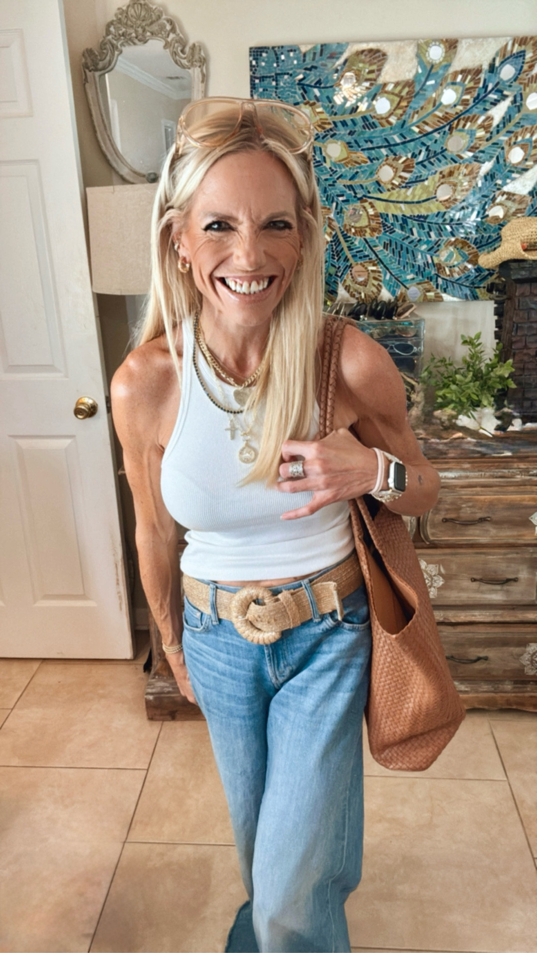 MOTHER Women's The Swisher Sneak Fray Jeans - Wide Leg Raw Hem Denim