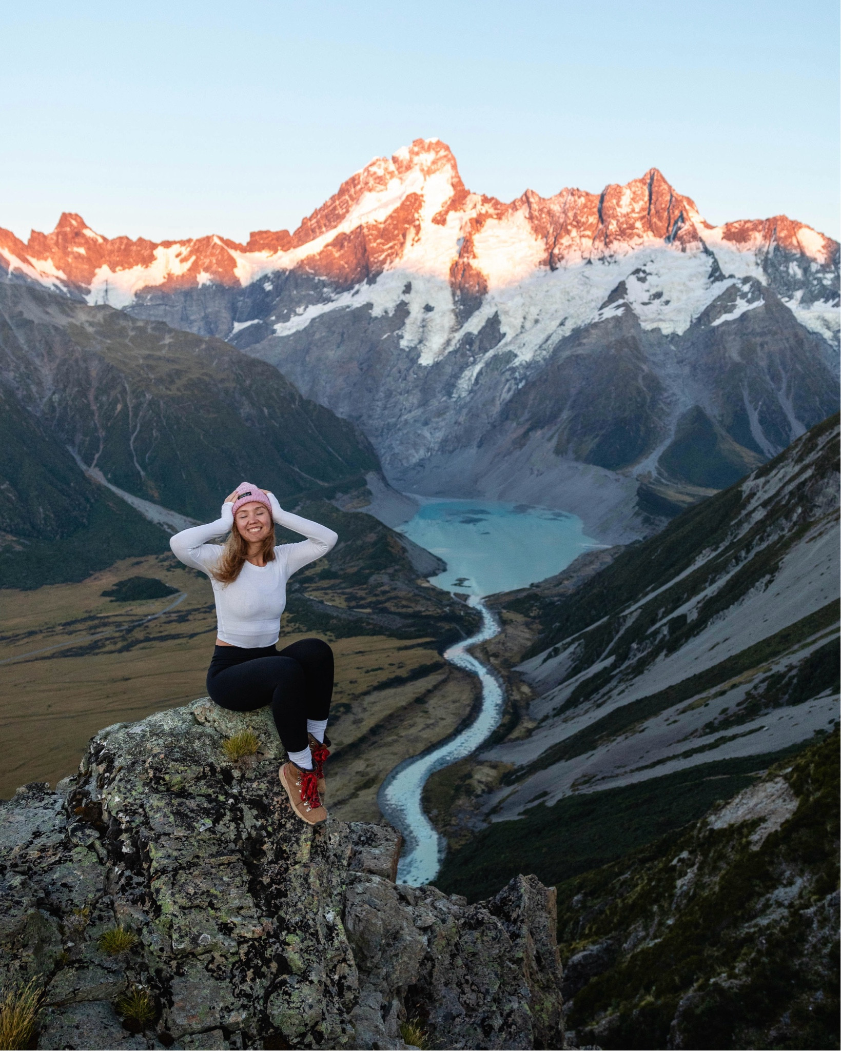 Danners size 7 and top is XS