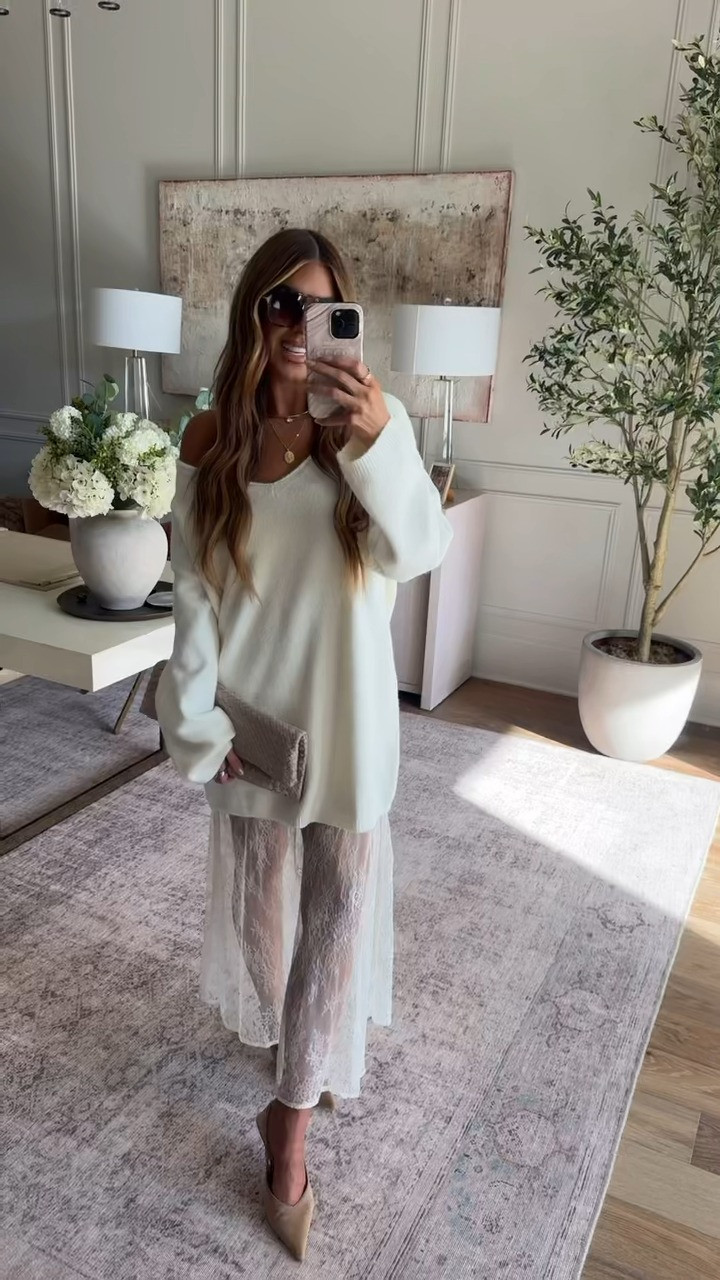 wearing a small in both! use code hollie40 🤍 

 
