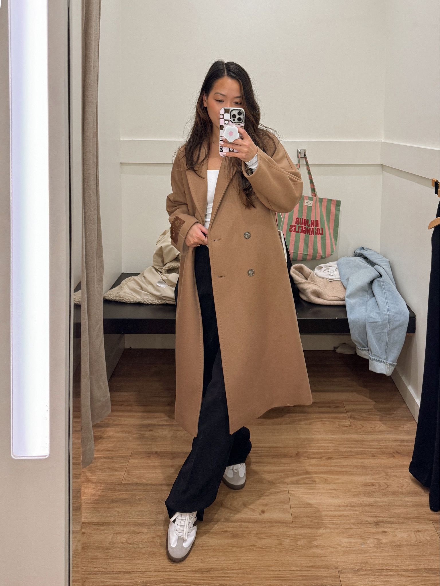 Trying on the Aritzia Slouch coat (5’3” wearing an 2XS)

#aritzia #fallcoat #falloutfit #fallfashion

#LTKHoliday #LTKCyberWeek #LTKGiftGuide