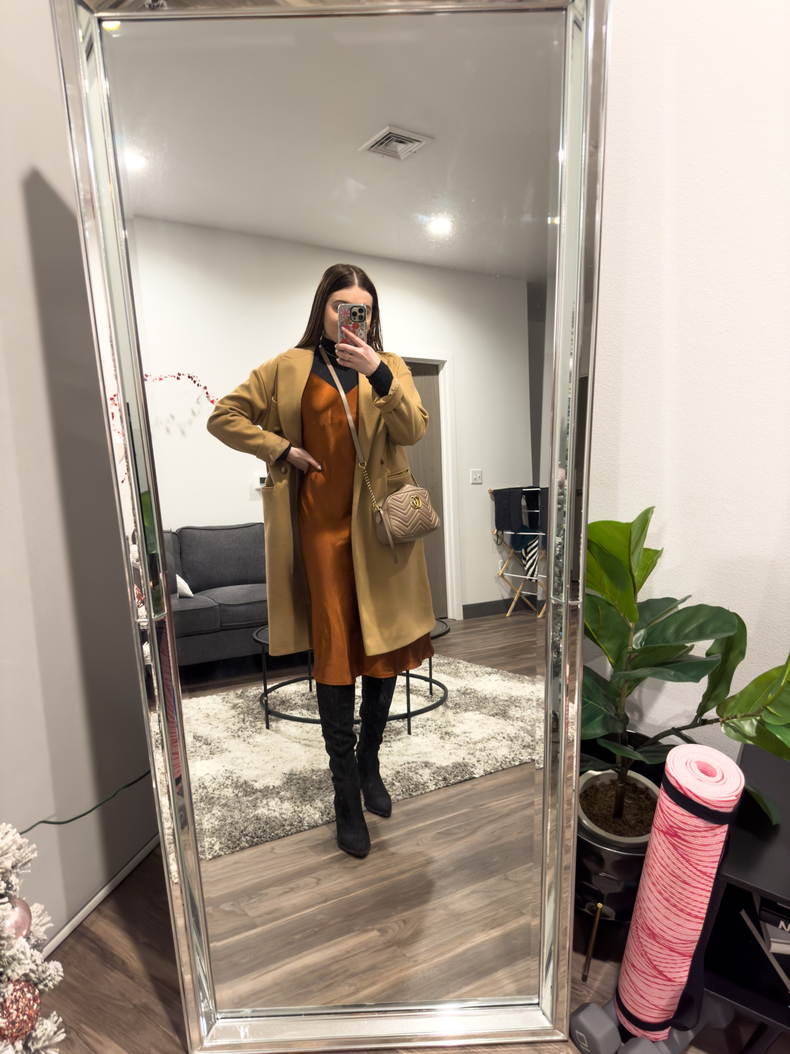 Layered cocktail attire dress code for winter!

I’m wearing a M bodysuit and size 9 boots

#LTKunder100 #LTKstyletip #LTKSeasonal