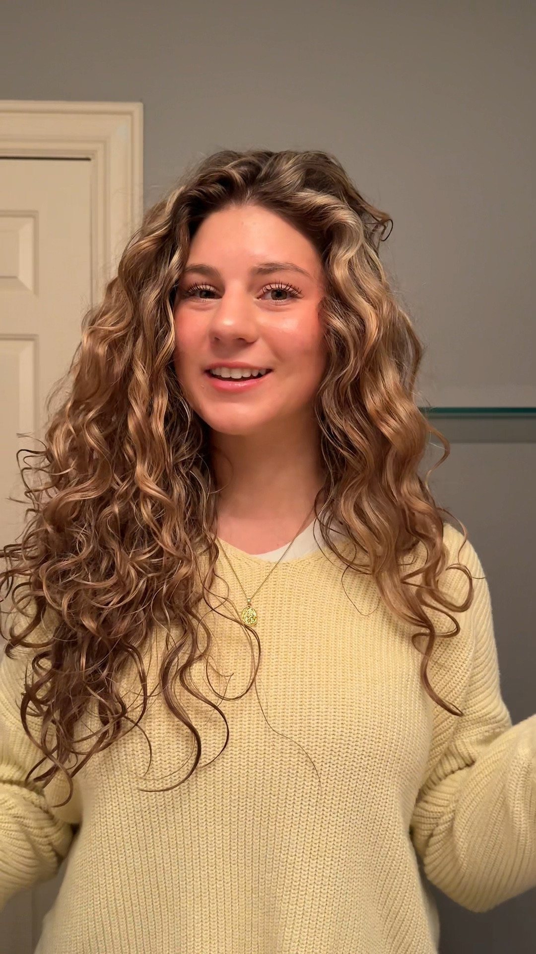 curly/wavy hair routine for a pretty typical hair day!
