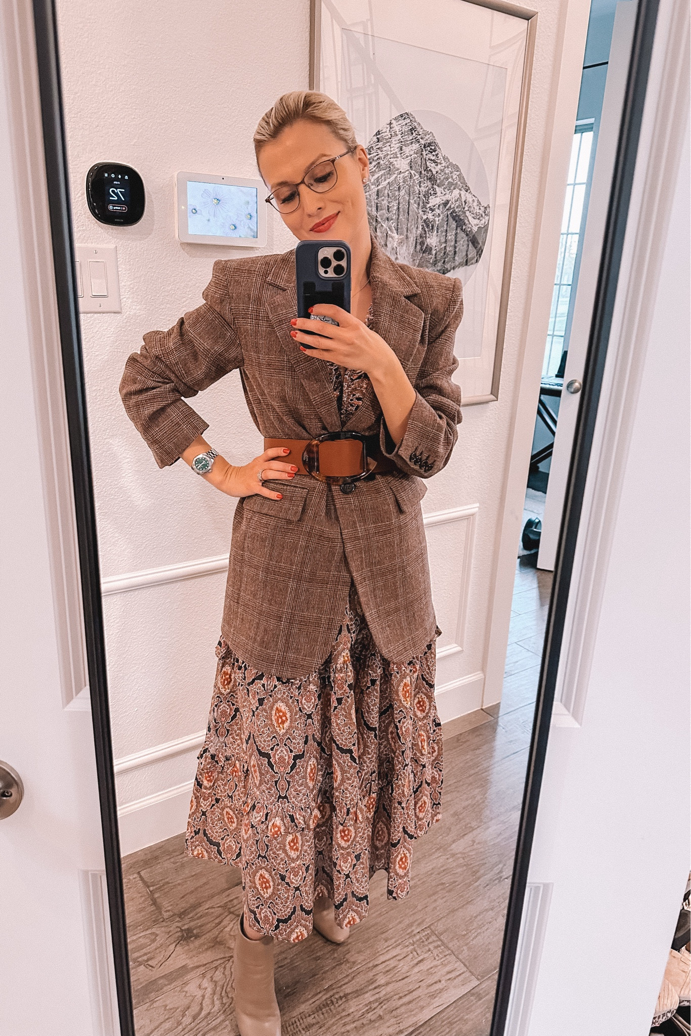 Thanksgiving dinner and my Kristinit dress is perfect for the occasion.