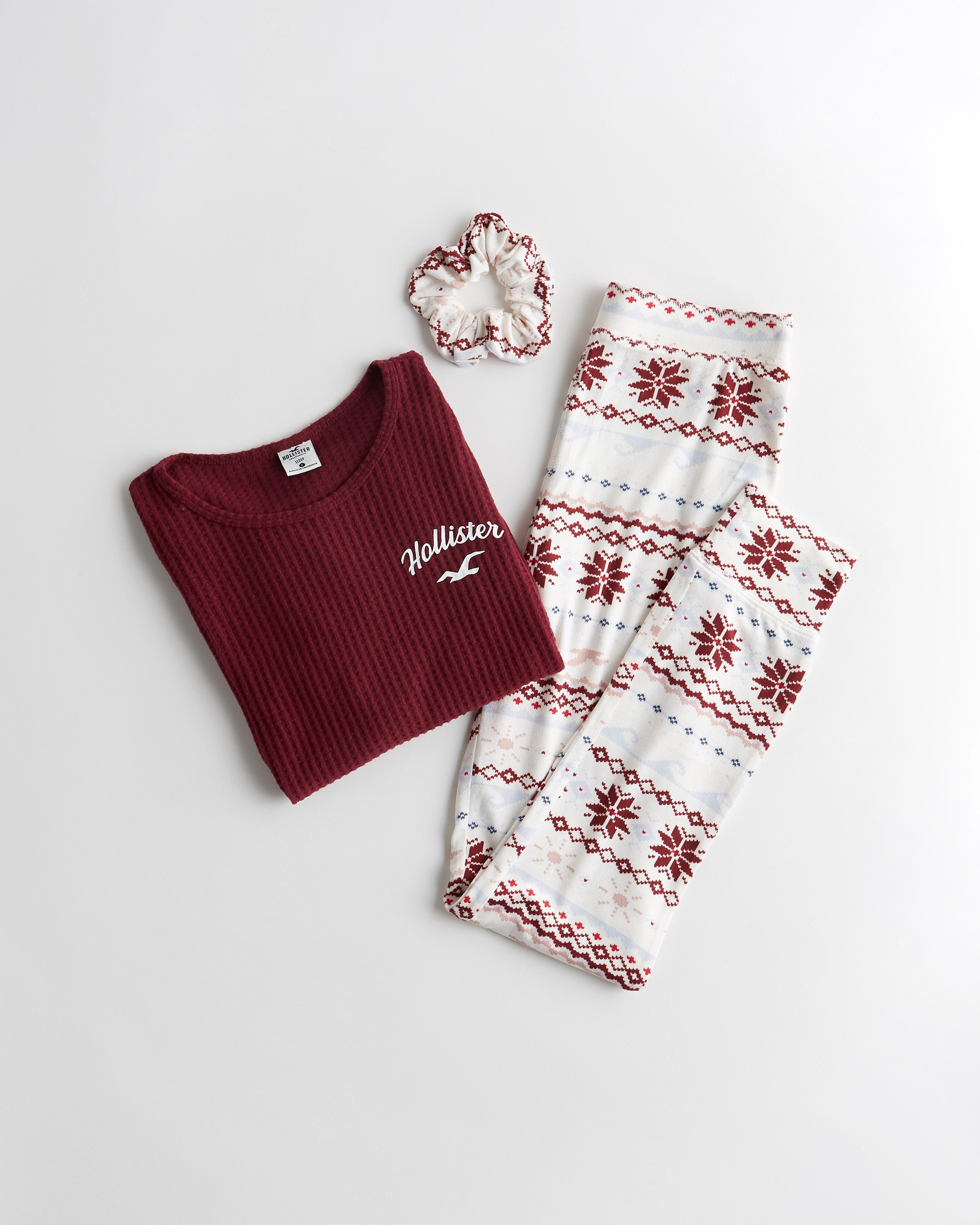 Cozy Waffle Sleep Set | Hollister (US)