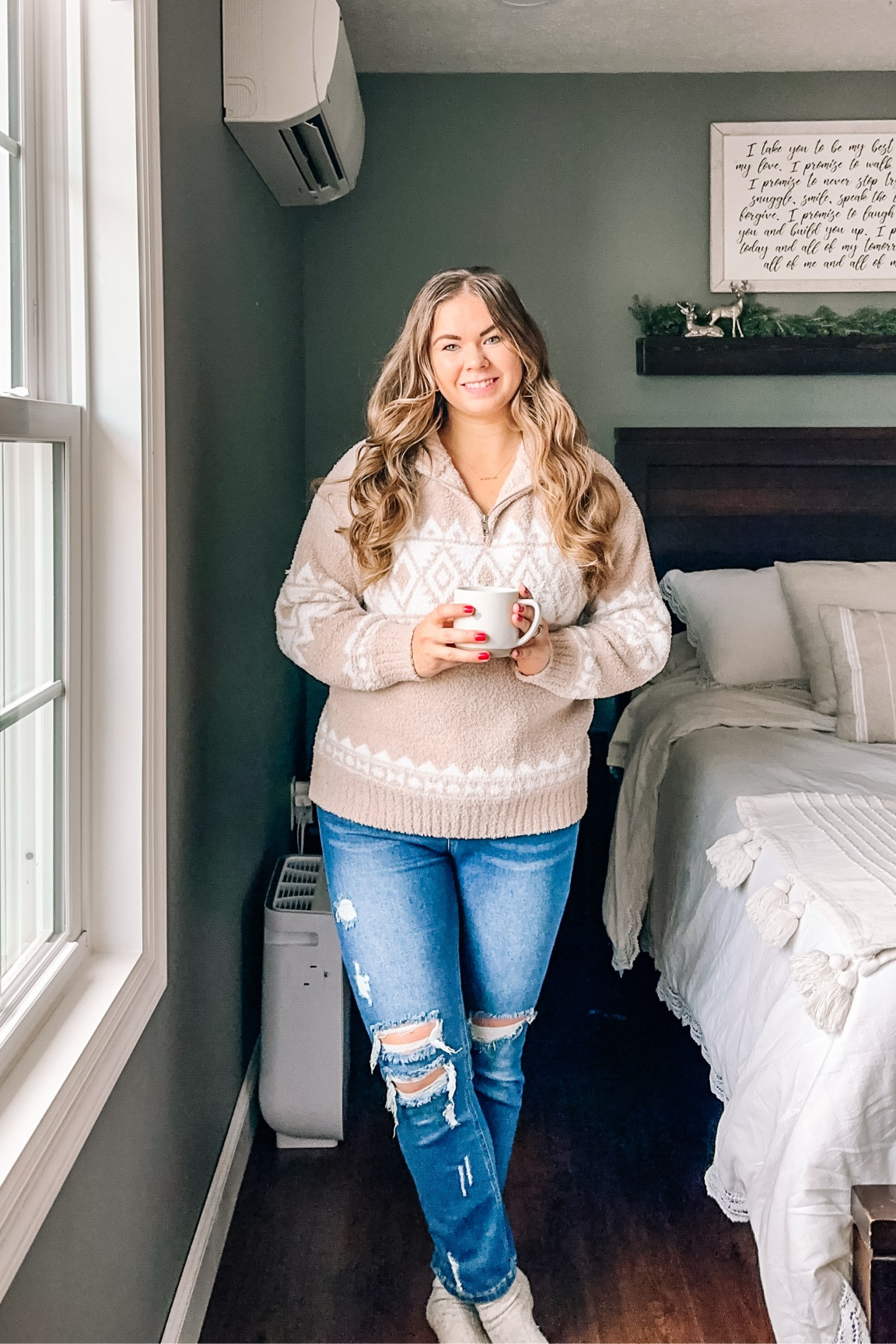 cold weather calls for cozy sweaters ❄️🌨️☃️

#LTKFindsUnder50 #LTKHoliday #LTKSeasonal