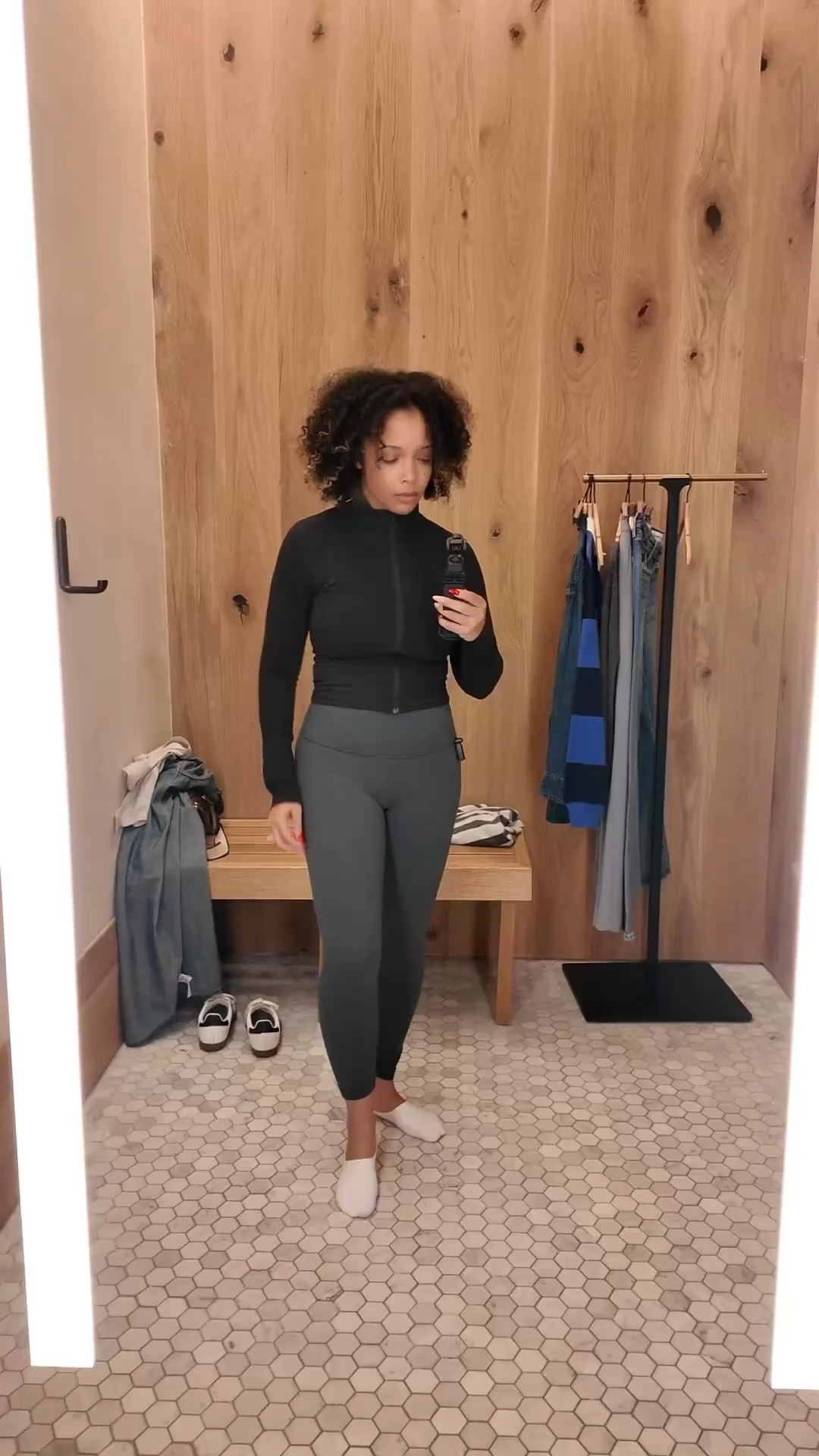 Trying @Aritzia workout gear! I think I'm a fan!
Butter is the perfect description!

#LTKselfcare #LTKfitnessgoals #LTKOver40