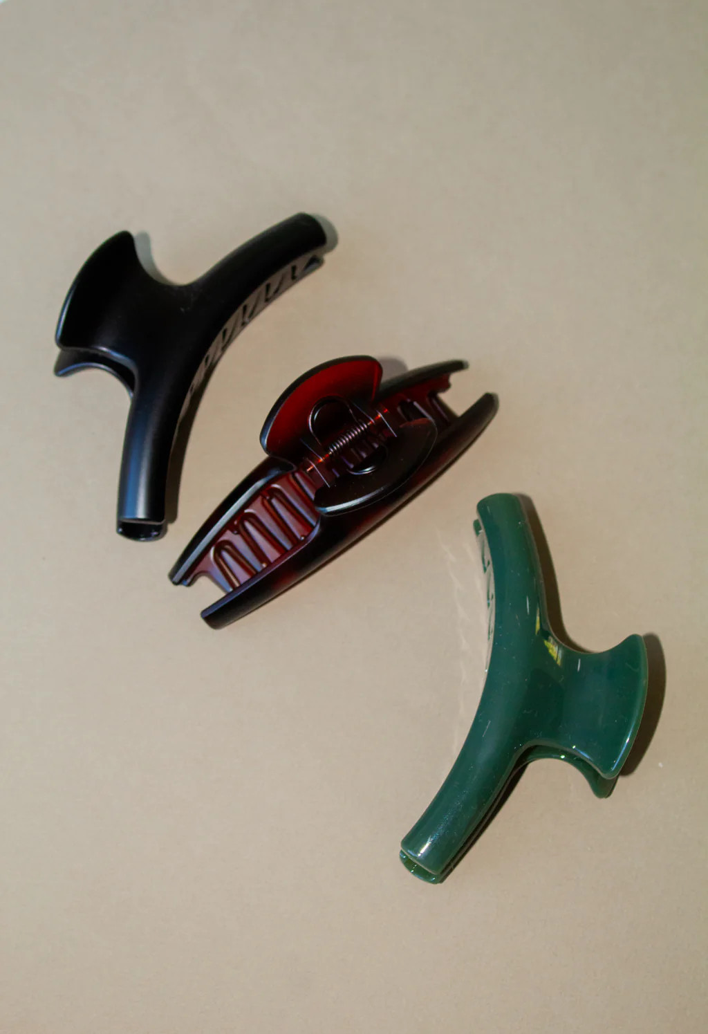 Fall Curved Claw Clip | Shop Andi