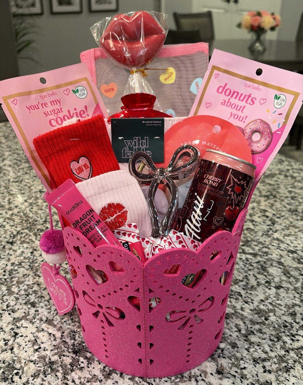 Gift ideas for her 💞🍩🎀💋 

#LTKselfcare #LTKBeauty #LTKSeasonal