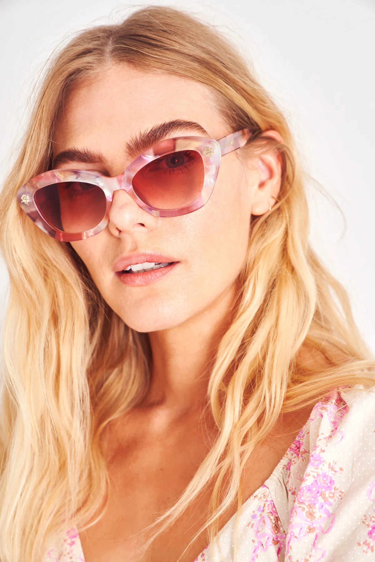 Hessel Sunglasses | LOVESHACKFANCY