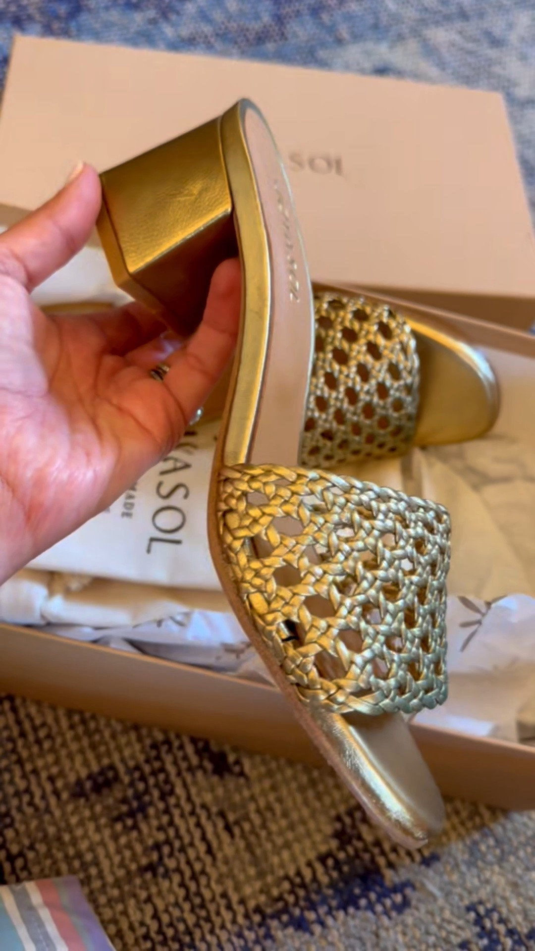 New “to me” shoe brand and these are gorgeous!! I asked my friends and they said they were amazing as well. I’m a true size 8.

#LTKdayinmylife #LTKOver40 #LTKSeasonal