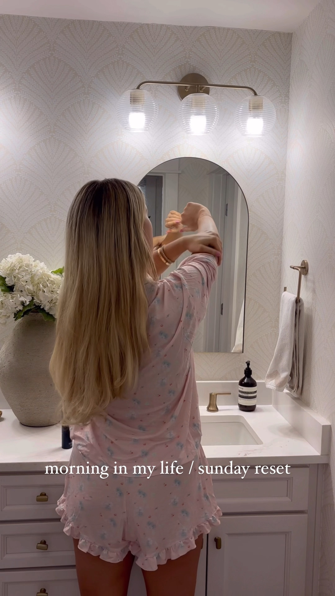 Start the morning with me & Sunday reset with me 🩷

Day in my life / morning in my life / clean with me / asmr vlog 

#LTKWatchNow #LTKStyleTip #LTKHome