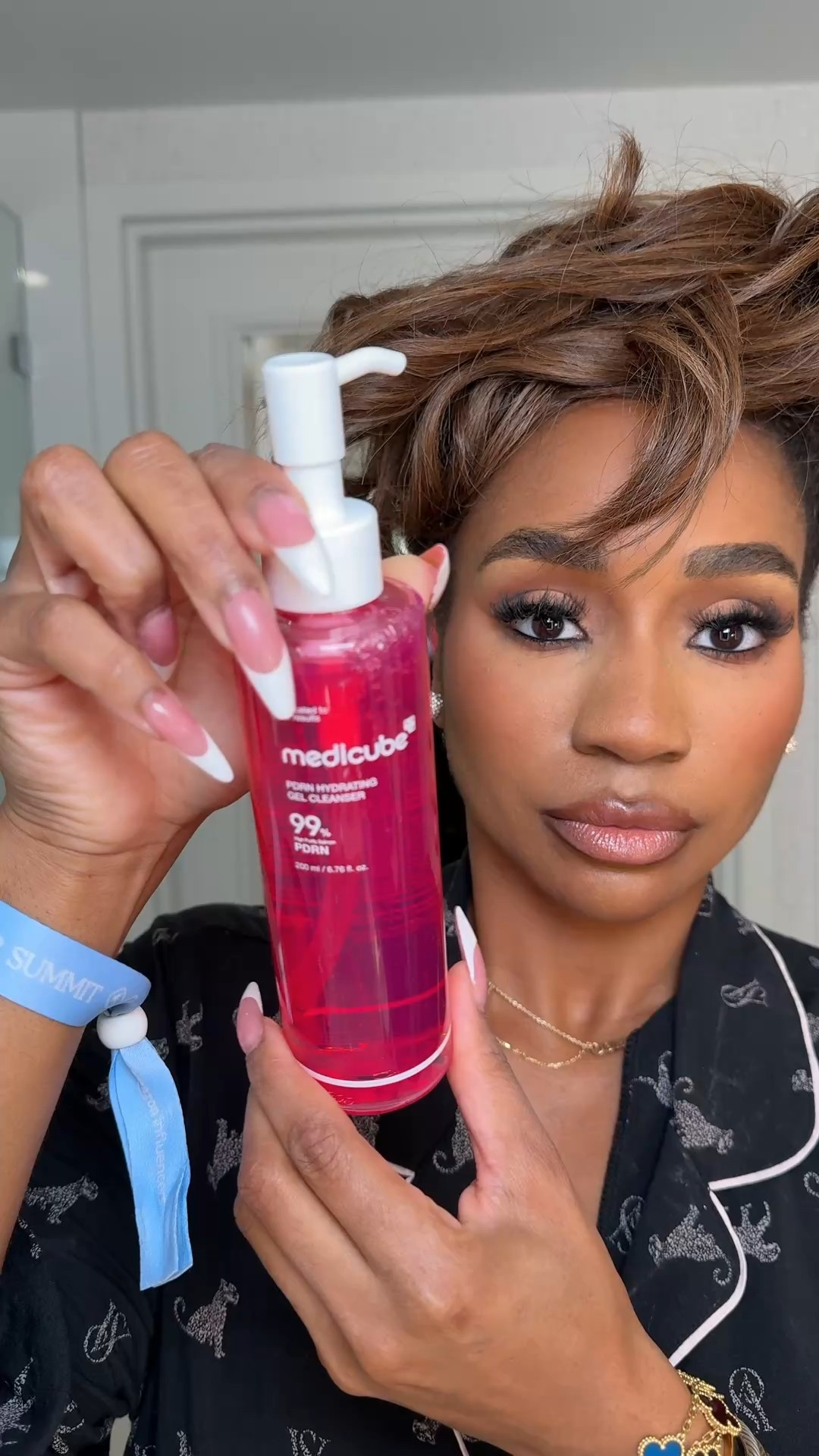 Takedown my makeup with me using my fav medicube products! 

#LTKFindsUnder100 #LTKBeauty