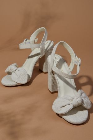 Corinne Bow Heels | Altar'd State