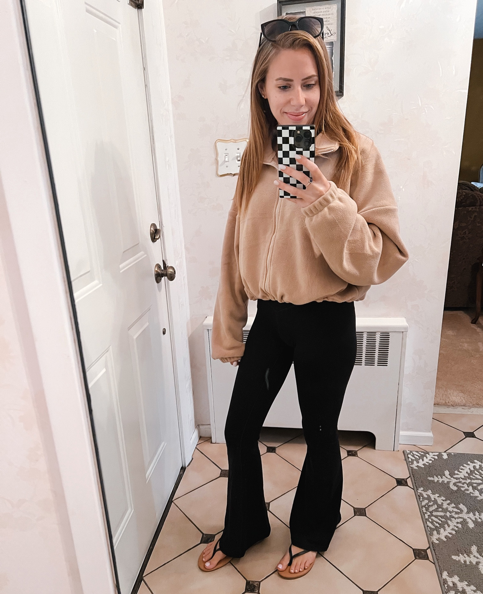 Comfiest light weight sweatshirt for summer ⭐️

Flare leggings from Amazon  

#LTKunder50 #LTKSeasonal #LTKstyletip