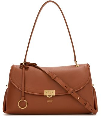 Shoulder bag with clasp - FERRAGAMO | 24S US