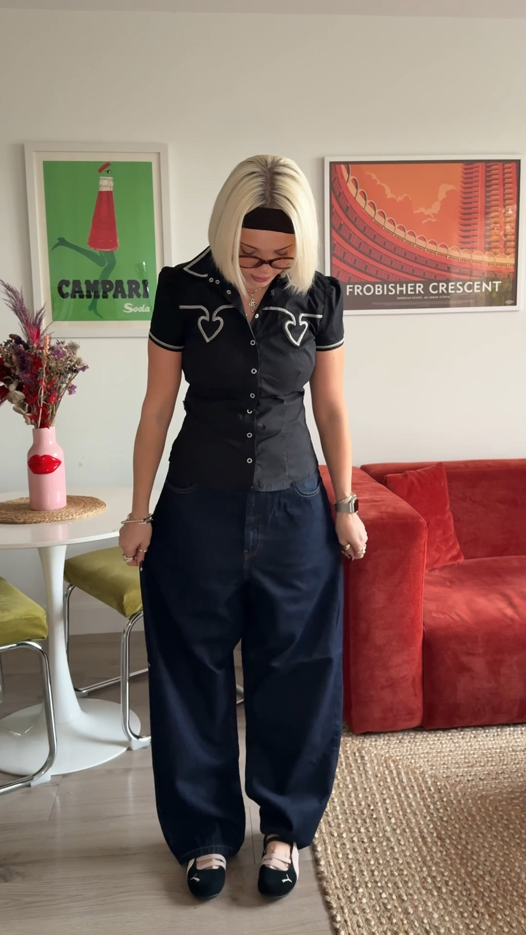 Repurchased my fav jeans ever 👖


Baggy jeans, dark denim, jeans, winter jeans, dark jeans, winter denim, baggy denim, oversized jeans, oversized trousers

#LTKwinter #LTKjeans #LTKuk