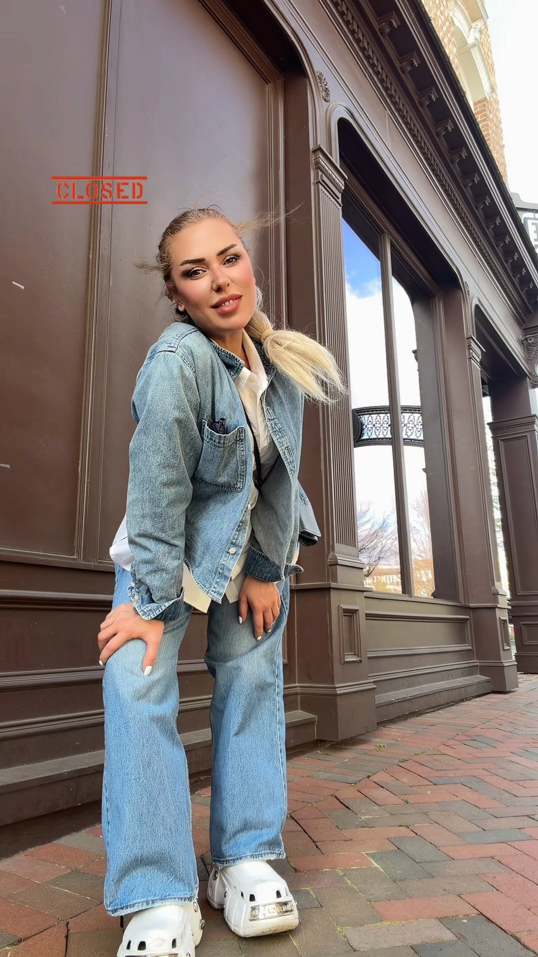 Levi's CINCH BAGGY WOMEN'S JEANS

@levi 

Buy a pair of jeans right when you find a good cut👖

#LTKootd #LTKActive #LTKdayinmylife